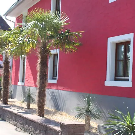 Szálloda Hochdorfer Hirschen 2*
